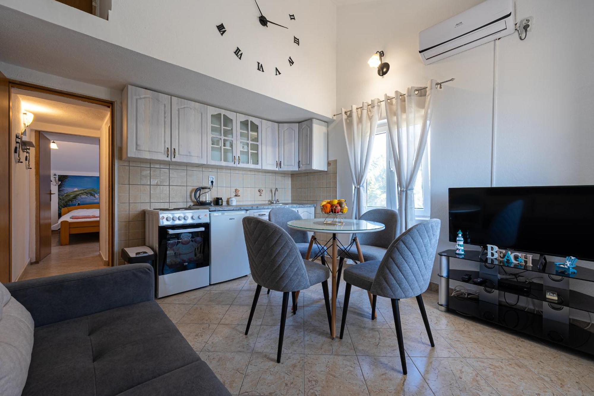 Apartments Ivo Bozinovic 티바트 외부 사진